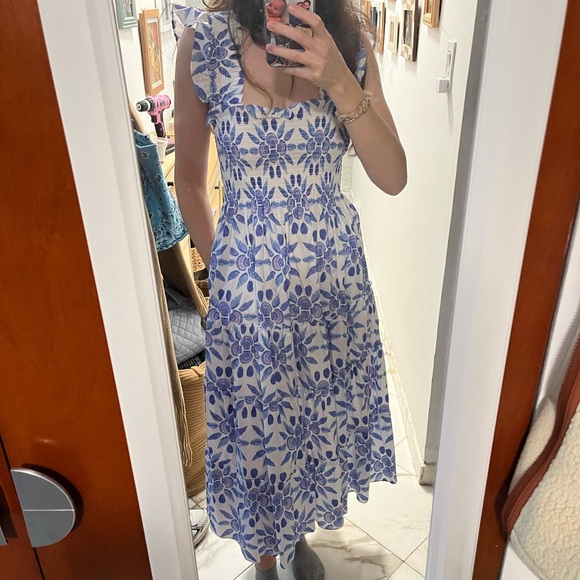 Hill House Dresses & Skirts - Hill House Blue and White Floral Shell Smocked Midi Nap Dress XS